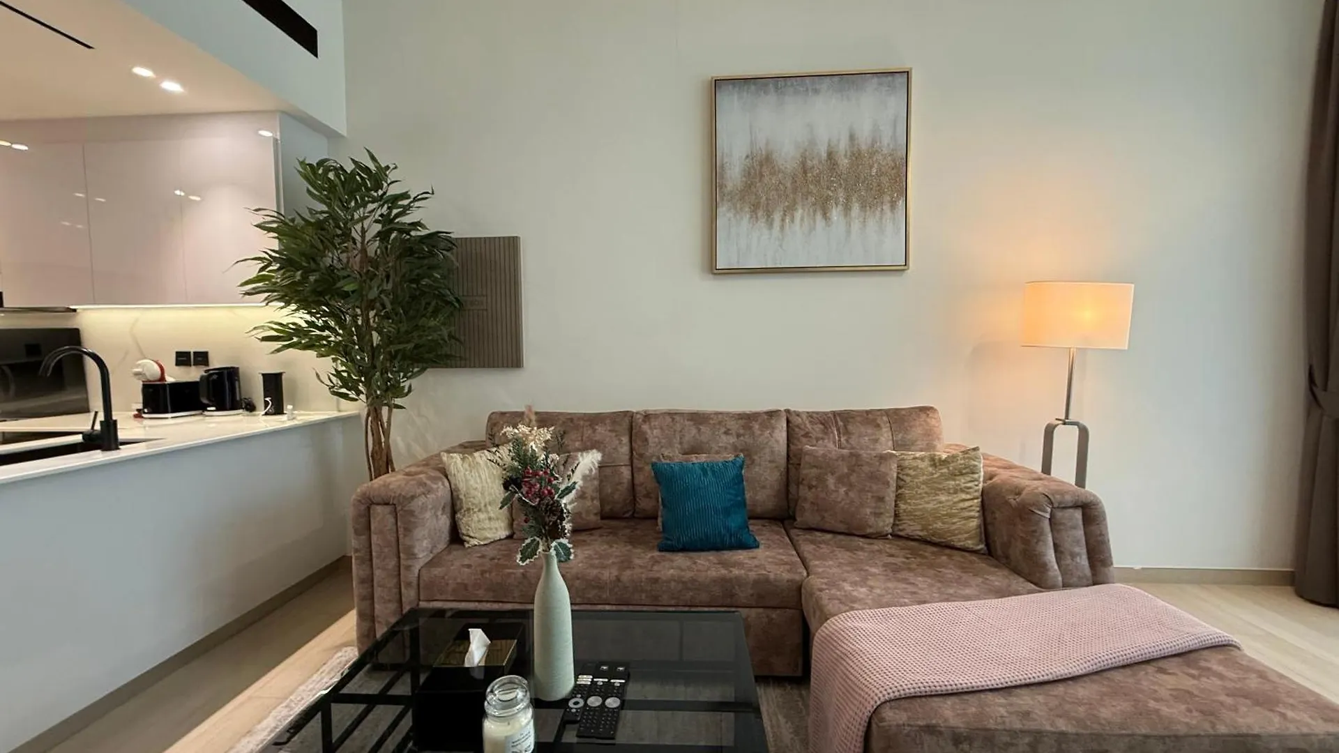 Stylish 1Br Jvc Stay In Binghatti Pool View Dubai 0*,  United Arab Emirates